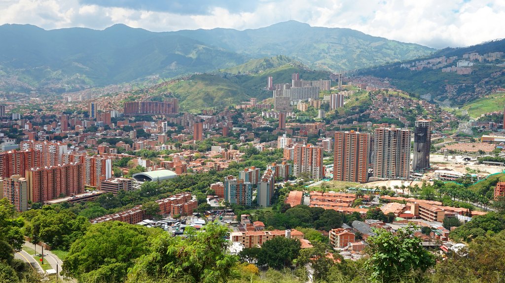 A scenic view of Medellín where Spanglish Events makes local referrals
